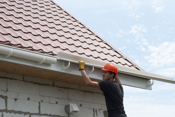 Cost of Rain Gutter Repair in Fort Worth