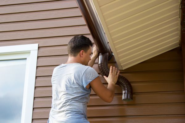 Cost of Porch Gutter Repair in Fort Worth