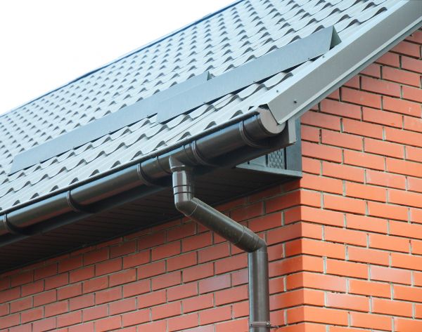 Cost of Roof Downspout Replacement in Fort Worth