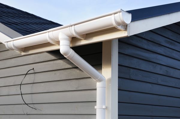 Cost of PVC Rain Gutter Installation in Fort Worth